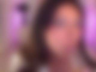 Maia Reficco's Live Sex Cam Show