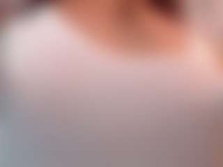 Maia Reficco's Live Sex Cam Show