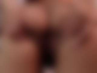 Maia Reficco's Live Sex Cam Show