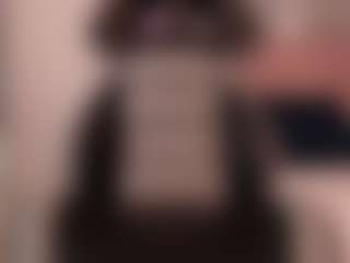 Live cam show with Maia Reficco - Athletic Teen (18+) on SpunkLive