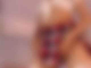 Live cam show with Maia Reficco - Hairy Pussy on Camsoda