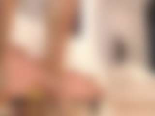 Maia Reficco's Live Sex Cam Show