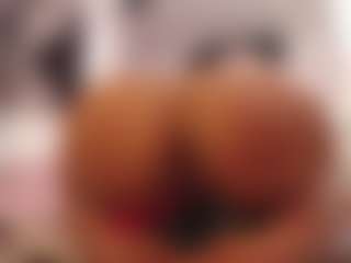 Maia Reficco's Live Sex Cam Show