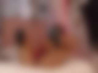 Maia Reficco's Live Sex Cam Show