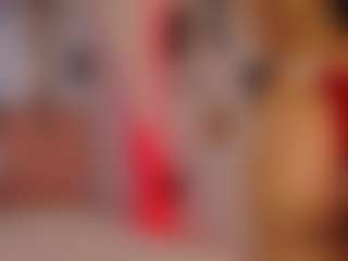 Live cam show with Maia Reficco - Pantyhose on Dolls Live