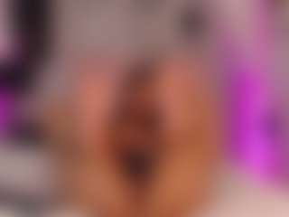 Maia Reficco's Live Sex Cam Show