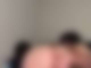 xCoupleHot's Live Sex Cam Show
