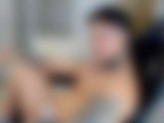 Live cam show with Stefantransman - Black Hair on Camsoda