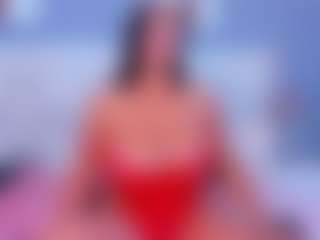 VALERY DUGLASS's Live Sex Cam Show