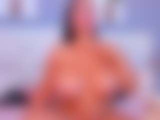 Live cam show with VALERY DUGLASS - Exclusive on Soda Cam