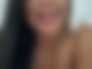 VALERY DUGLASS's Live Sex Cam Show