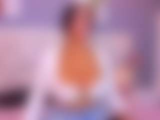 VALERY DUGLASS's Live Sex Cam Show