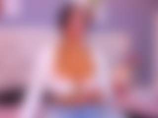 VALERY DUGLASS's Live Sex Cam Show