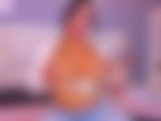 VALERY DUGLASS's Live Sex Cam Show