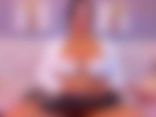 VALERY DUGLASS's Live Sex Cam Show