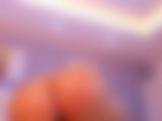 VALERY DUGLASS's Live Sex Cam Show