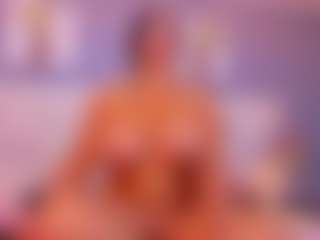 VALERY DUGLASS's Live Sex Cam Show