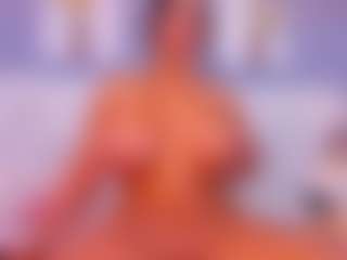 VALERY DUGLASS's Live Sex Cam Show