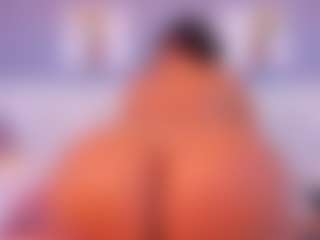 VALERY DUGLASS's Live Sex Cam Show
