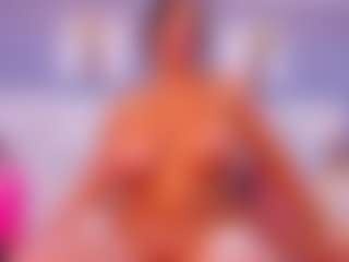 VALERY DUGLASS's Live Sex Cam Show