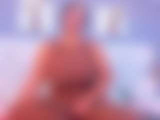 VALERY DUGLASS's Live Sex Cam Show