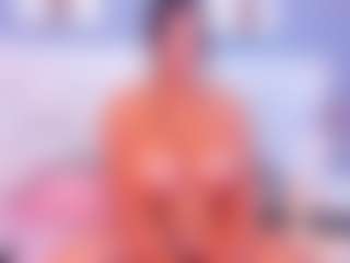 VALERY DUGLASS's Live Sex Cam Show