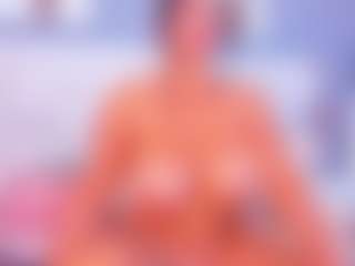VALERY DUGLASS's Live Sex Cam Show