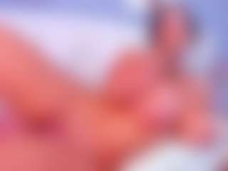VALERY DUGLASS's Live Sex Cam Show