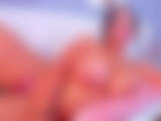 VALERY DUGLASS's Live Sex Cam Show