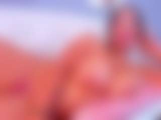 VALERY DUGLASS's Live Sex Cam Show