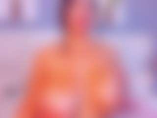 VALERY DUGLASS's Live Sex Cam Show
