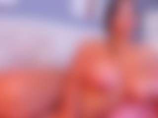VALERY DUGLASS's Live Sex Cam Show