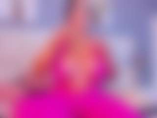 VALERY DUGLASS's Live Sex Cam Show