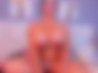 VALERY DUGLASS's Live Sex Cam Show