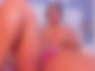 VALERY DUGLASS's Live Sex Cam Show