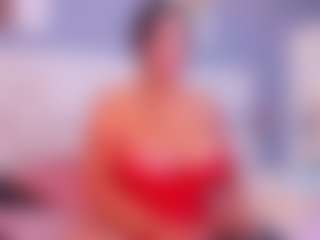 VALERY DUGLASS's Live Sex Cam Show