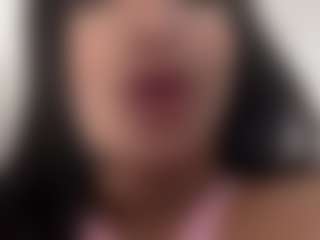 VALERY DUGLASS's Live Sex Cam Show