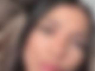 VALERY DUGLASS's Live Sex Cam Show