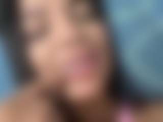 VALERY DUGLASS's Live Sex Cam Show