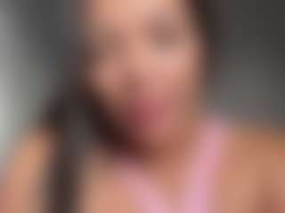 VALERY DUGLASS's Live Sex Cam Show