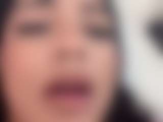 VALERY DUGLASS's Live Sex Cam Show