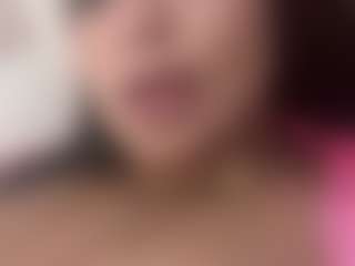 VALERY DUGLASS's Live Sex Cam Show