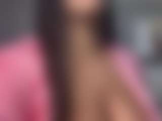 VALERY DUGLASS's Live Sex Cam Show