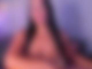 VALERY DUGLASS's Live Sex Cam Show