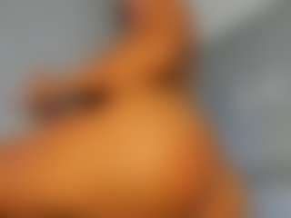 VALERY DUGLASS's Live Sex Cam Show