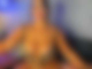 VALERY DUGLASS's Live Sex Cam Show