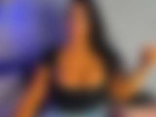 VALERY DUGLASS's Live Sex Cam Show