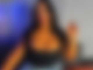 VALERY DUGLASS's Live Sex Cam Show