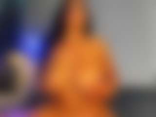 VALERY DUGLASS's Live Sex Cam Show