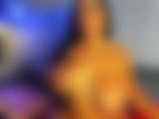 VALERY DUGLASS's Live Sex Cam Show